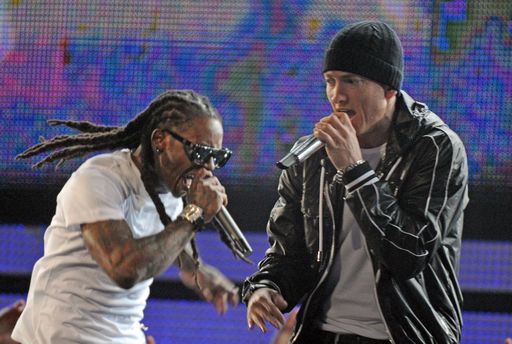 Musica/ Eminem primo artista a superare il milione di download
