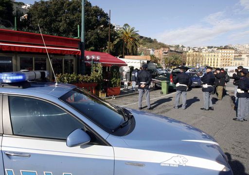 Camorra/ A Napoli colpo al clan Grimaldi di Soccavo: 13 arresti