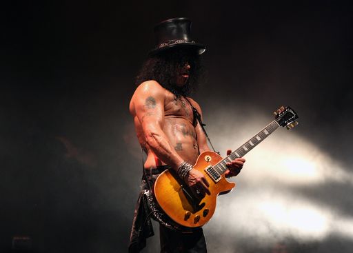 Musica/ A Milano arriva Slash dei Guns N' Roses