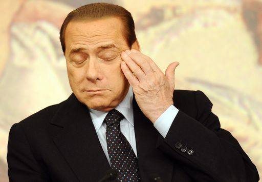Berlusconi nega colpe su tonfo Borsa e lancia Patto per settembre