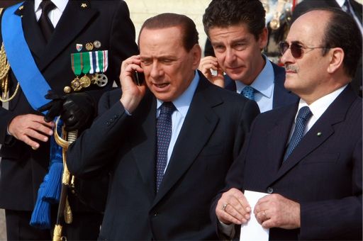Berlusconi/ Poi ce le prestiamo, le donne devono girare