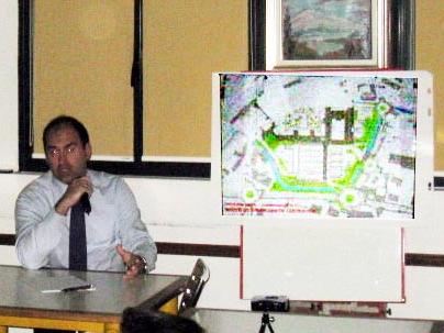 Il sindaco Marco Colombo illustra il progetto