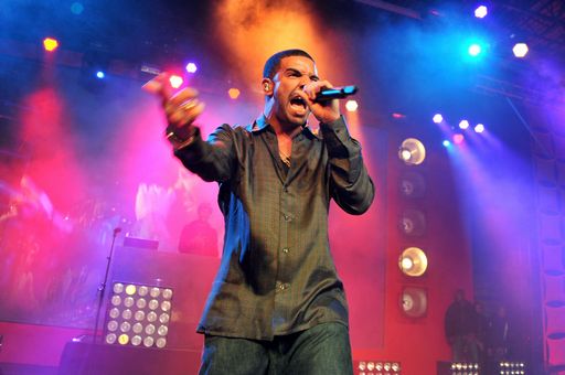 Gossip/ Brown contro Drake, rissa per Rihanna