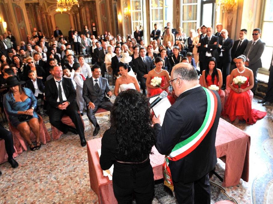 Sposi, testimoni e damigelle (Blitz)