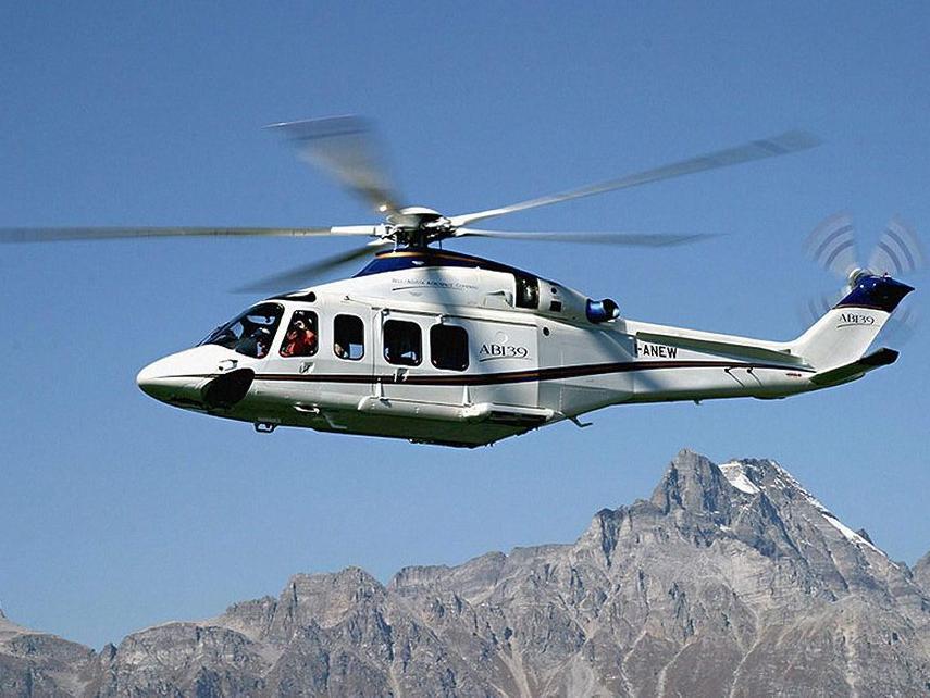 Un elicottero AB 139