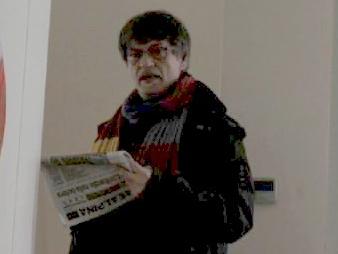 Fabrizio Bentivoglio in una scena del film con La Prealpina