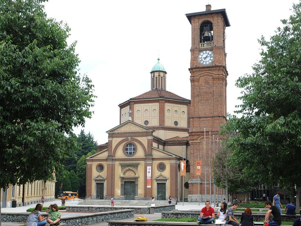 Terrore nel centro di Legnano