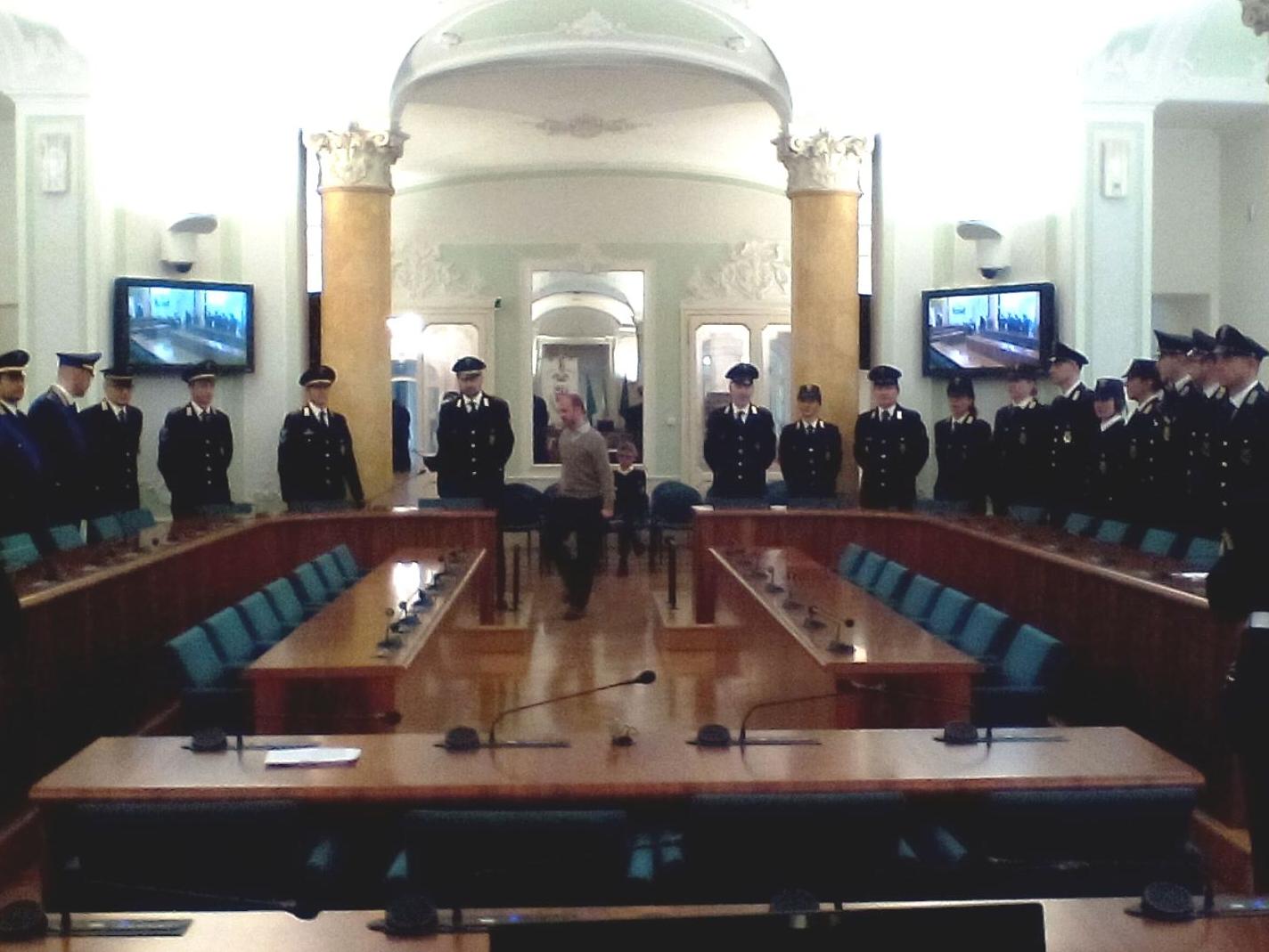 Gli agenti della polizia provinciale (foto Zidda)