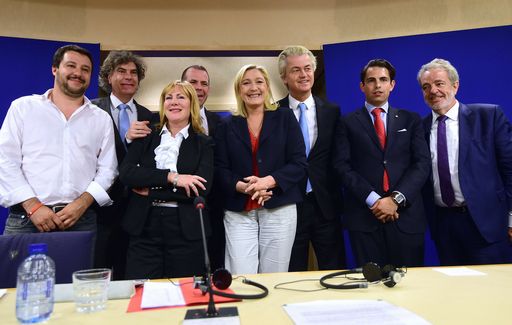Nasce eurogruppo con Le Pen e Salvini: ora basta clandestini