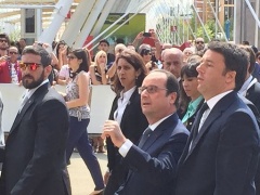 Hollande a Expo con Renzi per la giornata dedicata alla Francia