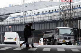 Giappone, tenta sucidio dandosi fuoco in supertreno Shinkansen