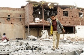 Yemen, bombardamenti ribelli su Aden, almeno 57 civili uccisi