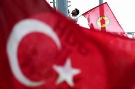 Turchia bombarda Pkk in Iraq, ribelli curdi: fine della tregua