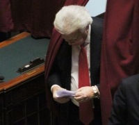 Verdini dice addio a Berlusconi e battezza gruppo Ala al Senato