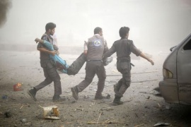 Siria, raid del regime su mercato a Duma: 96 morti, 240 feriti