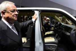 Volkswagen, ad Winterkorn guiderà l'azienda fino al 2018