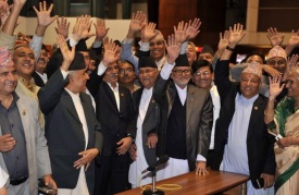 Nel Nepal entra in vigore la nuova costituzione