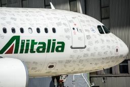 Crac Alitalia, Cimoli e altri dovran pagare oltre 355 milioni