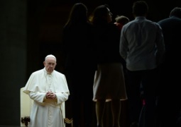 Papa: sinodo non è Parlamento che negozia e cerca compromessi