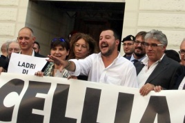 Salvini: riforma Senato? Anche Mattarella fa pisolini