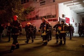 Romania, scoppia incendio in locale Bucarest: almeno 27 morti