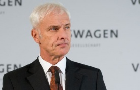 Volkswagen, Mueller: taglio investimenti da 1 mld l'anno da 2016