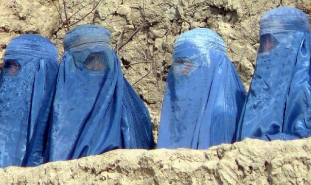 «Burqa vietato a Varese»
