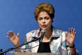 Brasile,congresso inizia esame impeachment per presidente Rousseff