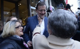 Premier Rajoy aggredito in strada da un diciassettenne