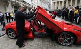 Ferrari: domani in Borsa, ora la Rossa e Fca corrono da sole
