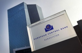 Bce: rischi al ribasso aumentati, a marzo rivedremo le misure