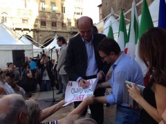 Bersani attacca Renzi: non porterà il Pd dove non vuole andare