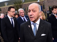 Francia, ministro Esteri Fabius ha annunciato che si dimetterà