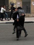 Egitto, annullata condanna agente che uccise manifestante