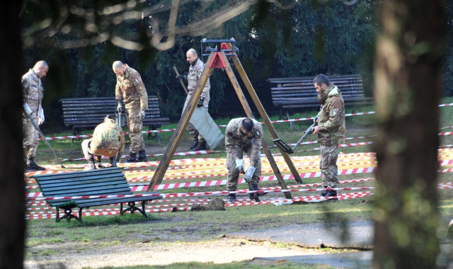 L’Esercito ha il compito di passare al setaccio l’area verde del Parco Mantegazza