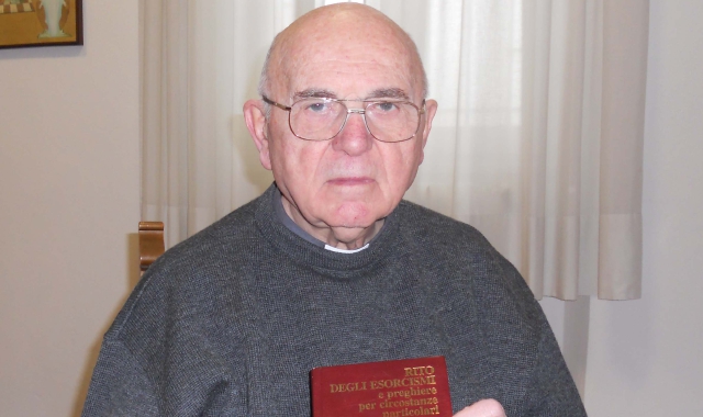 Monsignor Cavalli: «Il diavolo c’è»
