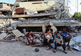 Sale a 350 morti il bilancio del terremoto in Ecuador