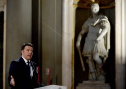 Renzi a minoranza Pd: referendum riforme non è congresso partito