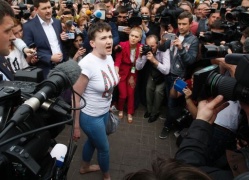 Savchenko: pronta a sacrificarmi di nuovo per l'Ucraina