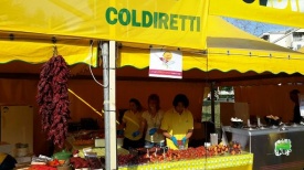 Coldiretti, cibo di strada per 2 italiani su 3 nel 2016