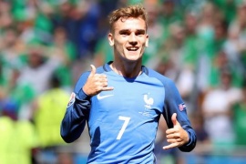 Francia-Irlanda 2-1, ai quarti con la doppietta di Griezmann