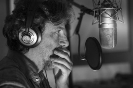 Giorgio Tirabassi nel primo tour da cantante con Romantica