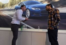 Tesla, primo morto solleva dubbi su auto con pilota automatico