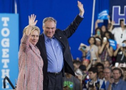Usa 2016, Hillary Clinton sceglie Tim Kaine come vice presidente