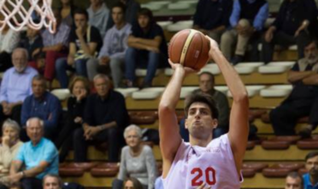 Nell’ultima annata Matteo Canavesi, 30 anni, ha giocato in A2 a Trieste