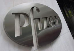 Pfizer: acquista parte attività antibiotici di AstraZeneca