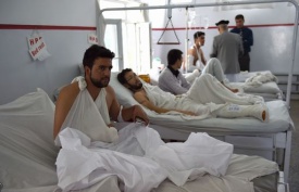 Afghanistan, 16 morti e 53 feriti in attacco a college Usa a Kabul