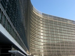Borsa, inchiesta approfondita Ue su fusione Francoforte - Londra