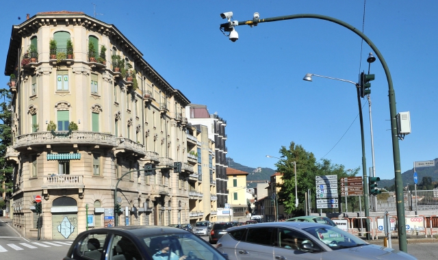 Il semaforo di Largo Flaiano