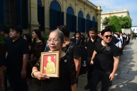 Thailandia, al via le cerimonie funebri per l'amatissimo re Bhumibol